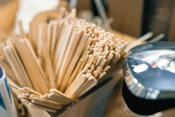 wooden-coffee-stirrers
